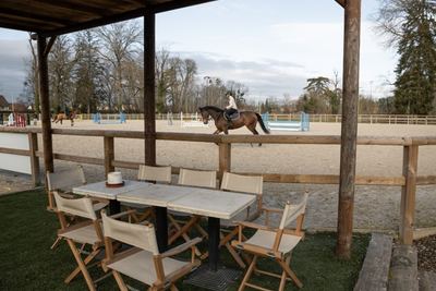 La terrasse au bord de la carrière